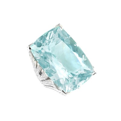 Lot 346 - White Gold, Aquamarine and Diamond Ring