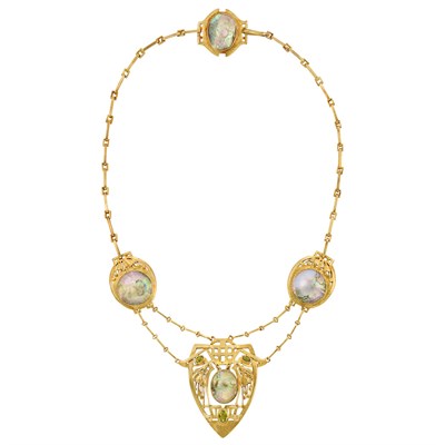 Lot 56 - Arts and Crafts Silver Gilt, Abalone Pearl and Peridot Necklace