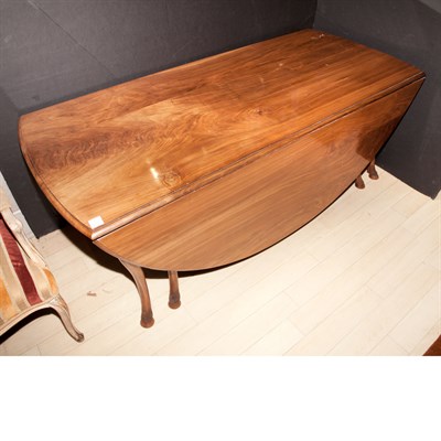 Lot 270 - Georgian Style Walnut Drop-Leaf Dining Table...