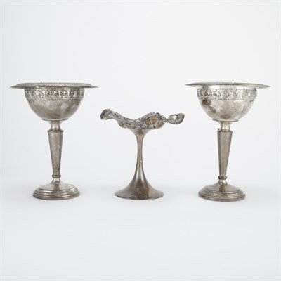 Lot 300 - Pair of Watson Sterling Silver Compotes 20th...