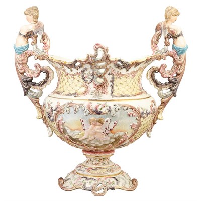 Lot 582 - Austrian Majolica Jardiniere First quarter of...