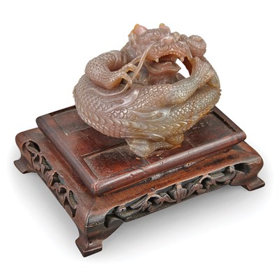 Lot 239 - Chinese Glass Figure of a Dragon Length 3 inches.