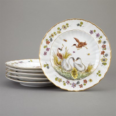 Lot 392 - Set of Six Capodimonte Porcelain Plates...