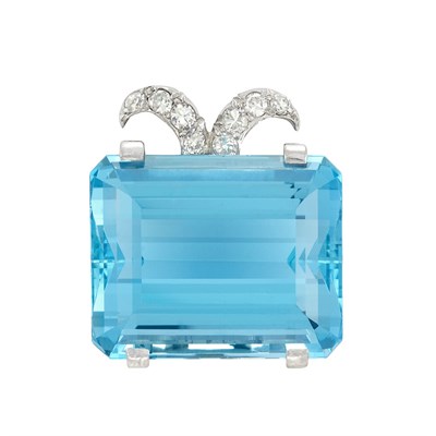 Lot 335 - Aquamarine and Diamond Pendant