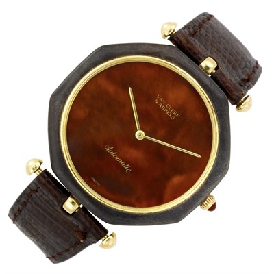 Lot 28 - Gentleman's Gold and Wood Wristwatch, Van Cleef & Arpels, Gerald Genta