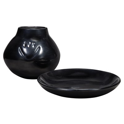 Lot 261 - San Ildefonso Blackware Pottery Pot Signed...