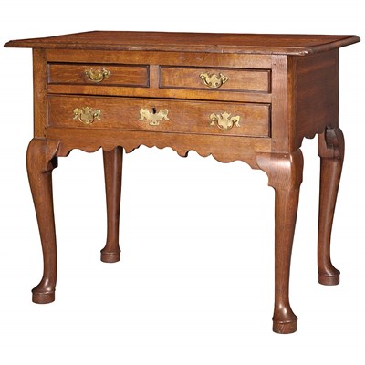 Lot 246 - George III Oak Dressing Table The rectangular...