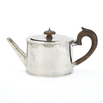 Lot 507 - George III Silver Teapot Aldridge & Green,...