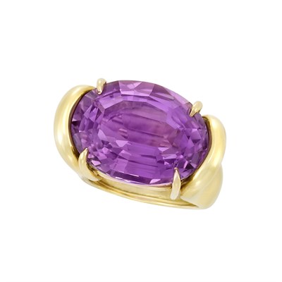 Lot 86 - Gold and Amethyst Ring, Andrew Clunn