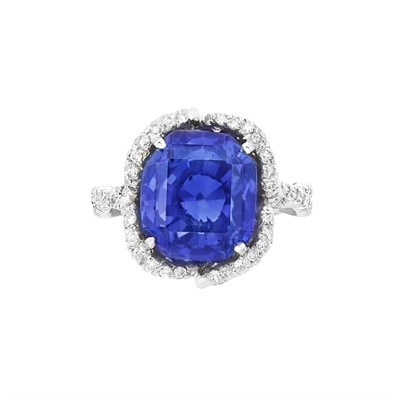 Lot 214 - Platinum, Sapphire and Diamond Tulip Ring, Carvin French