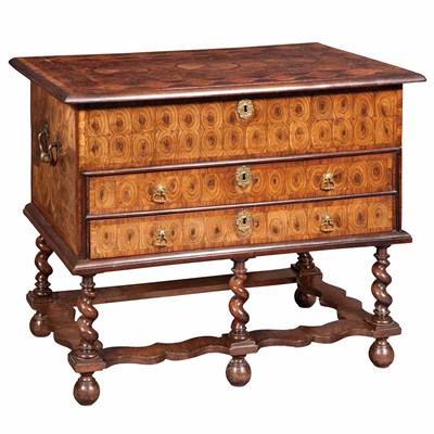 Lot 112 - William and Mary Oyster Veneered Blanket Chest...