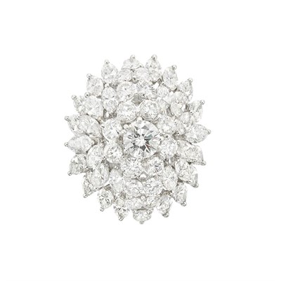 Lot 224 - Platinum and Diamond Cluster Ring