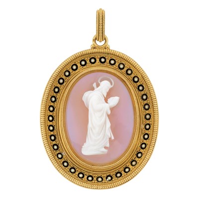 Lot 156 - Antique Gold, Hardstone Cameo and Enamel Pendant