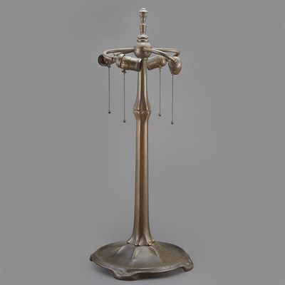 Lot 431 - Tiffany Studios Bronze Lamp Base The floriform...