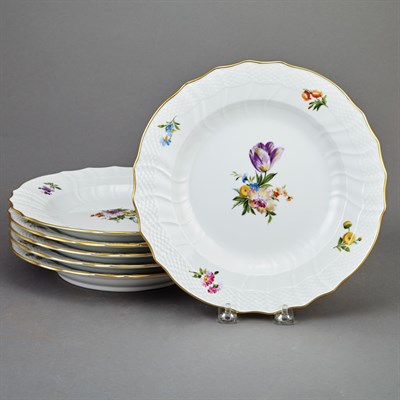Lot 479 - Set of Six Royal Copenhagen Porcelain Dinner...
