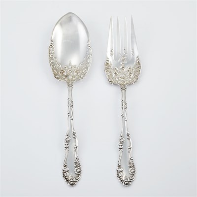 Lot 517 - Towle Sterling Silver Salad Servers In the Old...