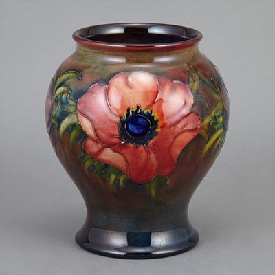 Lot 519 - Moorcroft Pottery Vase Height 6 inches.