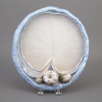 Lot 527 - Bing & Grondahl Porcelain Lily Pad Form Dish...