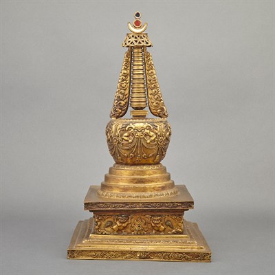 Lot 62 - Tibetan Gilt-Bronze Stupa 17th/18th Century...