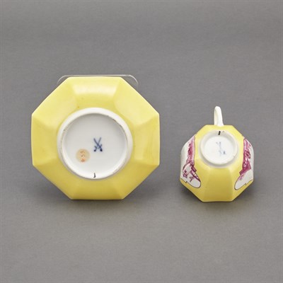 Lot 279 - Meissen Porcelain Cup and Saucer Circa 1740...