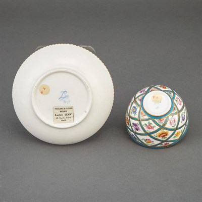 Lot 283 - Sevres Style Porcelain Teabowl and Saucer 19th...