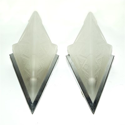Lot 485A - Pair of Art Deco Style Glass Sconces Height 13...