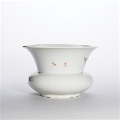 Lot 419 - Chinese Famille Rose Glazed Porcelain Zhadou...
