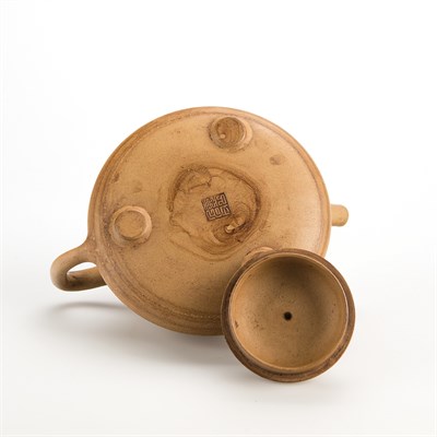 Lot 289 - Chinese Yixing Covered Teapot Qing Dynasty The...