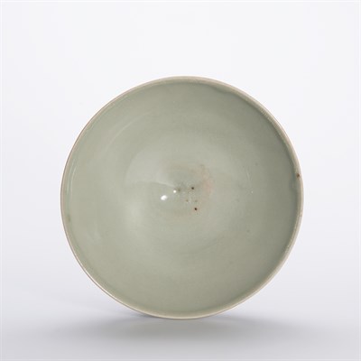 Lot 95 - Chinese Celadon Glazed Bowl Song Dynasty The...
