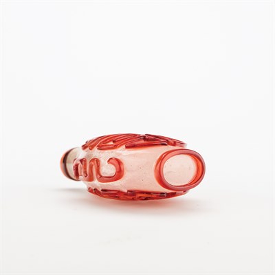 Lot 236 - Chinese Red Overlay Glass Snuff Bottle...