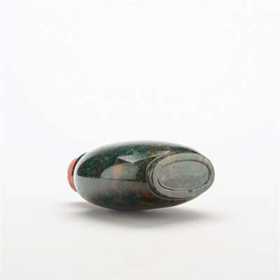 Lot 252 - Chinese Moss Agate Snuff Bottle Qing Dynasty...