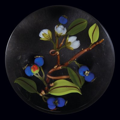 Lot 185 - Paul Stankard American, b. 1943 Blueberry...
