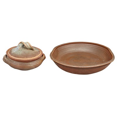 Lot 255 - Karen Karnes American, b. 1925 Covered Vessel...