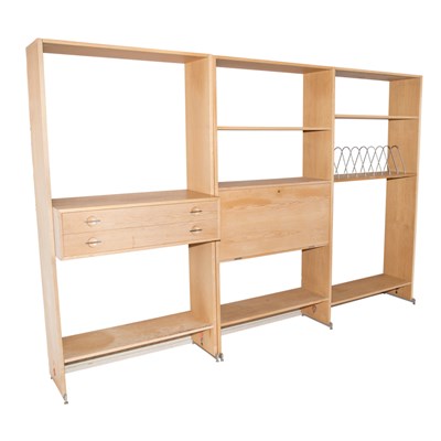 Lot 253 - Hans Wegner Danish, 1914-2007 RY 100 Room...
