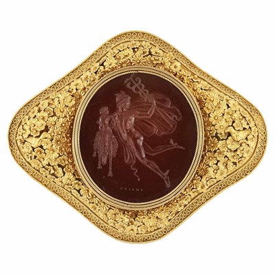 Lot 44 - Antique Gold and Carnelian Intaglio Brooch
