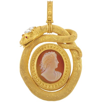 Lot 39 - Antique, Hardstone Cameo and Diamond Pendant
