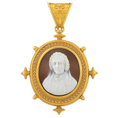 Lot 41 - Archaeological Revival Gold and Shell Cameo Pendant-Brooch