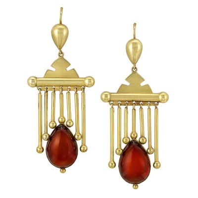 Lot 196 - Pair of Antique Gold and Cabochon Garnet Pendant-Earrings