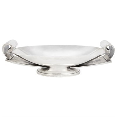 Lot 187 - American Sterling Silver Centerpiece In the...
