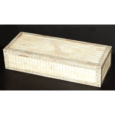 Lot 445 - Ink Decorated Tessellated Bone Box Length 26...