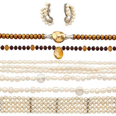 Lot 1473 - Group of Costume Beads