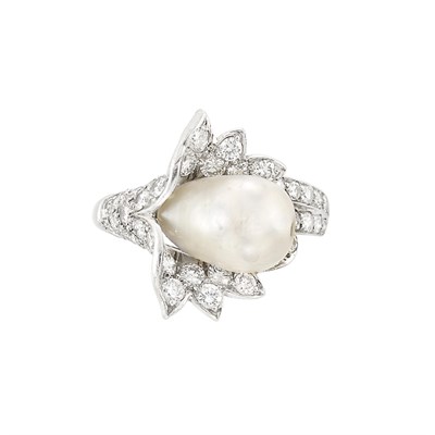 Lot 431 - Platinum, Natural Pearl and Diamond Ring, Van Cleef & Arpels