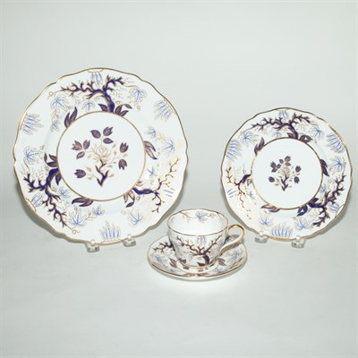 Lot 291 - Spode's Copeland Chinoserie Decorated...