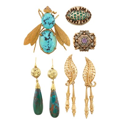 Lot 1462 - Group of Gold and Hardstone Jewelry
