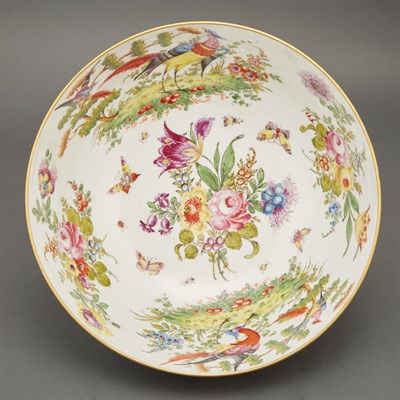 Lot 346 - English Porcelain Bowl Probably Worcester,...