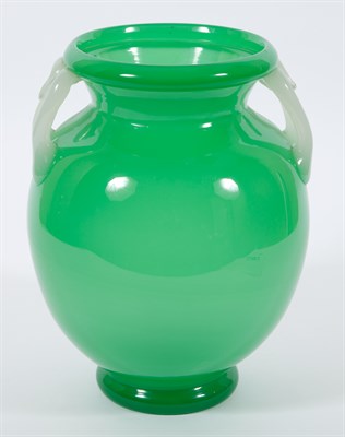 Lot 261 - Carder Steuben Green Jade and Alabaster Glass...
