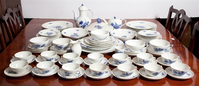 Lot 299 - Royal Copenhagen Blue Flowers Braided Pattern...