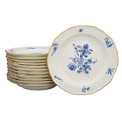 Lot 230 - Meissen Blue and White Porcelain Partial Table...