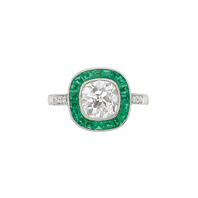 Lot 373 - Platinum, Diamond and Emerald Ring