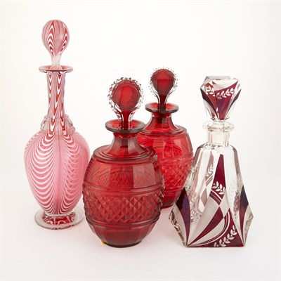 Lot 135 - Group of Continental and English Glass...